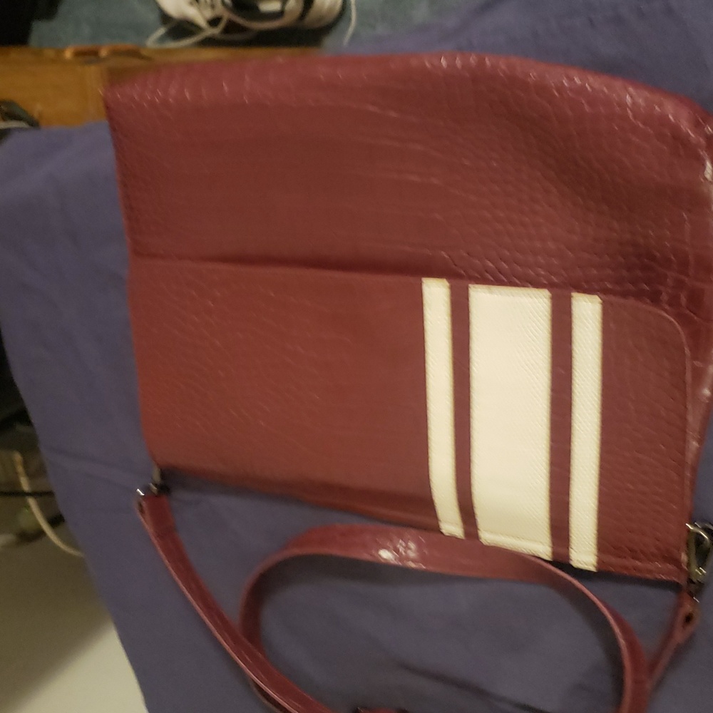 Circus by Sam Edelman | Wine Clutch with Strap
